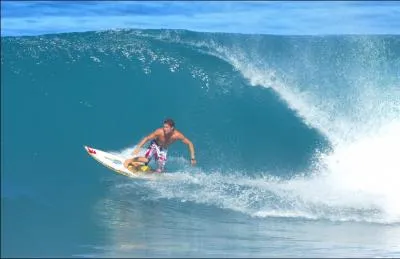Quel est le prnom du surfeur nomm 'Mulanovich' ?