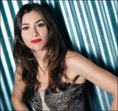 Olivia Ruiz va vous faire prendre des kilos rien qu'à écouter sa chanson ...