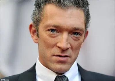 Acteur franais, n  Paris le 23 Novembre 1966.