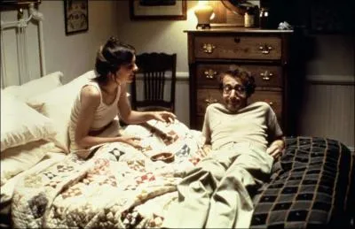 Ce film de Woody Allen est sorti en 1977 il s'agit de ... .