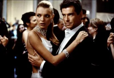 Ce film de John Mc Tierman est sorti en 1999 il s'agit de ... .