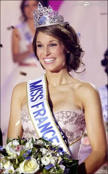 Comment s'appelle la Miss France 2011 ?