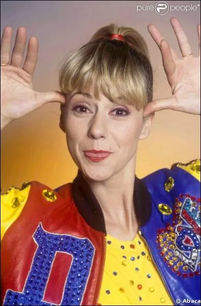 Chanteuse et Animatrice Tl Franaise, ne  Paris le 14 juillet 1953.