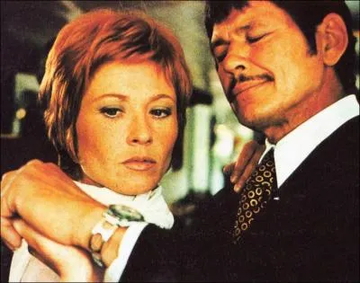 Dans le titre de ce film, il y a ... .