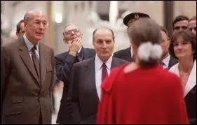 Qu'inaugure François Mitterand le 1er décembre 1986 ?
