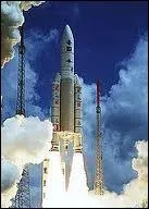 En quelle année a-t-on assisté, un 24 décembre, au lancement de la première fusée Ariane ?