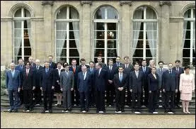 Quelle femme née le 24 décembre 1946, a été ministre de l'Écologie, dans le gouvernement Raffarin, sous la Présidence de Jacques Chirac ?