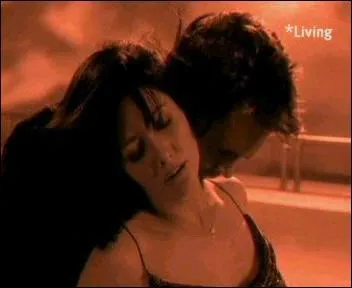 Quel est le sorcier qui veut tuer Prue dans son sommeil ?