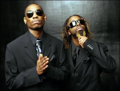 Le groupe de rap que forment ces deux Black se nomme...