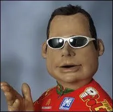 Qui a une marionnette trs populaire  l'insu de son plein gr ?