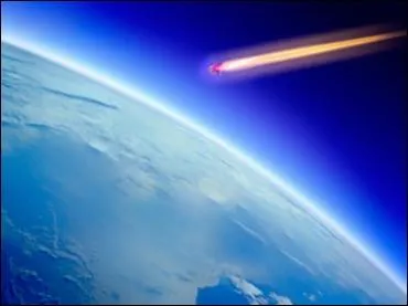 Il tombe en permanence sur Terre des mtorites, rduites en poussires pour la plupart, se consumant dans l'atmosphre. Quel volume quotidien tombe sur nos ttes ?