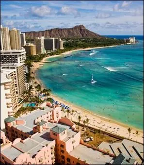 La capitale de l'Etat se trouve sur l'le d'Oahu. Quel est son nom ?