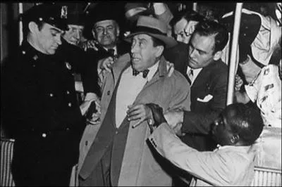 Ralis en 1953 avec Zsa-Zsa Gabor , il s'agit de ... .