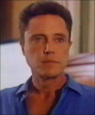 Dans lequel de ces films incarne-t-il un agent du FBI ?