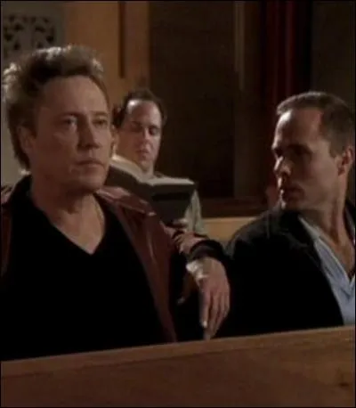 Quel film, horriblement renomm� en fran�ais, a pour titre original 'Kiss Toledo Goodbye' ?