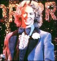 Cet acteur incarne donc ce fameux jeune homme, Tommy Ross, qui emmne Carrie au bal de fin d'anne :