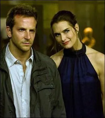 Dans ce film d'horreur, elle est une v�ritable ic�ne de l'Art new-yorkais, qui pousse un jeune photographe, qui veut travailler pour elle, � prendre des clich�s de fa�on toujours p�rilleuse. C'est :