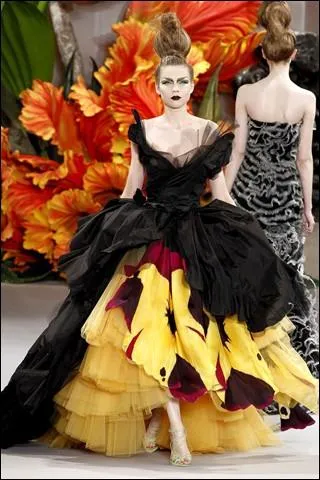 Mort en 1957 mais la 'MAISON ' existe toujours !