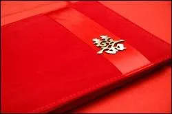 Dans quel pays la couleur rouge porte-t-elle chance ?