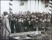 Comment a-t-on appel les grands procs truqus de 1936  1938 visant  liminer les bolcheviks historiques de la rvolution d'Octobre et les hauts gnraux de l'Arme rouge ?