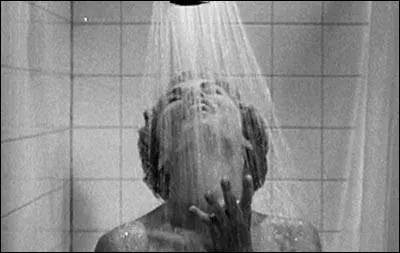 Quel est le numro du long-mtrage 'Psychose' dans tous les longs-mtrages de Hitchcock ?