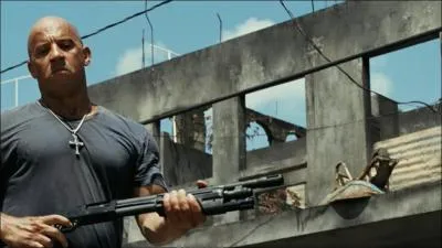 Qui joue le rôle de Dominic Toretto ?