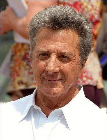 Il a tourn dans 'Les Hommes du prsident' et 'Le Laurat'.