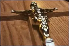 Un cercueil anti-voleurs : divers capteurs informent la police si on tente de drober le corps du dfunt .