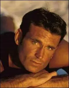 Qui est ce personnage de la série ?