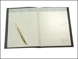 Son semainier est trs rempli ... . .