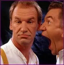 Comment s'appelle ce duo comique belge ?