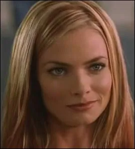 Qui interprte Priscilla, la 'pouffe-pouffe girl' ?