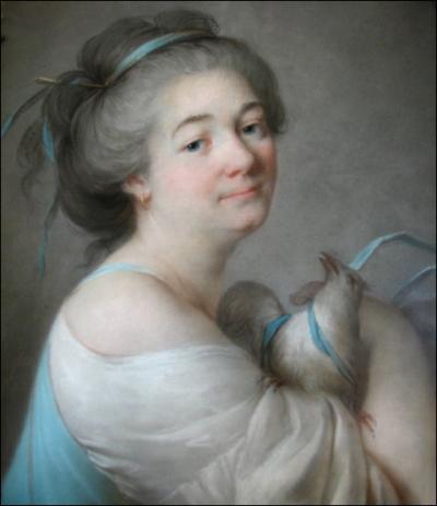 Actrice et cantatrice française, elle révéla son talent dès l'âge de 12 ans en chantant dans un couvent. Reine de l'opéra, créatrice du rôle d'Iphigénie, elle tint un salon très couru.
