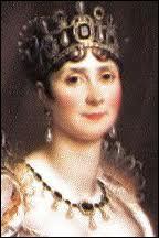 Née en Martinique, elle devint la femme du général Bonaparte. N'ayant pu avoir d'enfant avec elle, il la répudia.