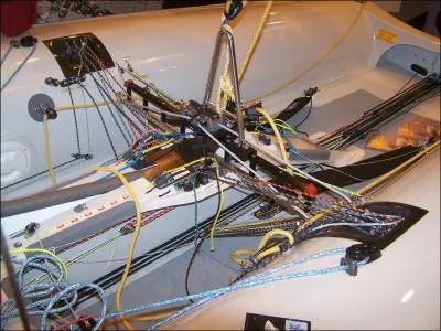 A quelle bateau appartient ce cockpit ? (indice : regardez bien l'image)