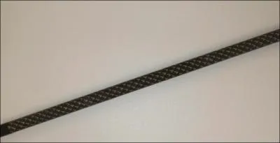 Combien pse le stick du laser ?