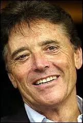 Chanteur franais, n  Paris le 29 janvier 1933.