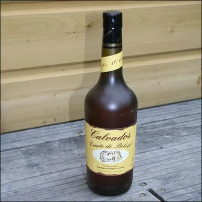 Le Calvados est produite  partir...