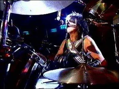 Peter Criss.