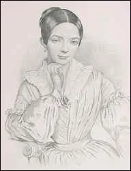 D'abord danseuse, puis comdienne (1798-1875), elle fut l'une des toiles les plus brillantes de la scne parisienne. Elle donna son nom  un thtre parisien, boulevard du Temple.