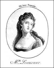 Considre comme la plus grande tragdienne de son temps (1692-1730), sa mort tragique et mystrieuse (empoisonnement ? ) inspira de nombreuses fictions.