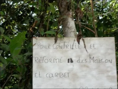 Sur cette photo, que vous allez agrandir, combien comptez-vous de fautes d'orthographe ?