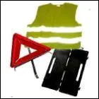 Il est obligatoire d'avoir dans son vhicule un gilet de scurit et un triangle de pr-signalisation, sous peine d'amende !
