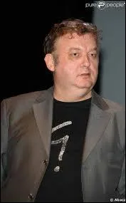 Producteur, acteur, il a mme 'coach' Sgolne Royal