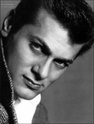 Sa rencontre avec Marilyn Monroe fut superbe mais de courte dure, il se nomme ...