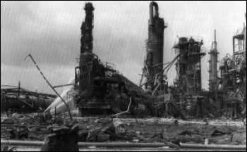 10 juillet 1976, explosion d'un racteur chimique  Seveso en...
