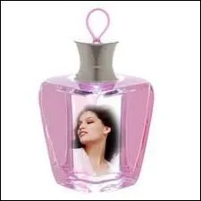 Cette actrice franaise elle aussi a succomb a ' Promesse ' de Cacharel en 2005 ... . .