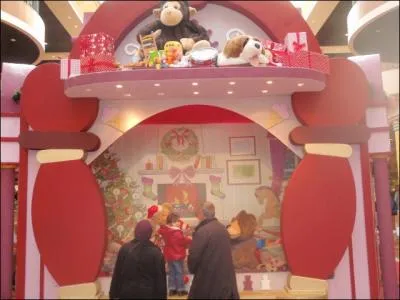 Et les yeux levs vers le ciel ...