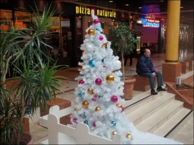 Dehors tu vas avoir si froid ...