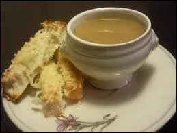 Et aprs avoir 'fait la fte' toute la nuit, qu'est-il de tradition de manger au petit matin ?